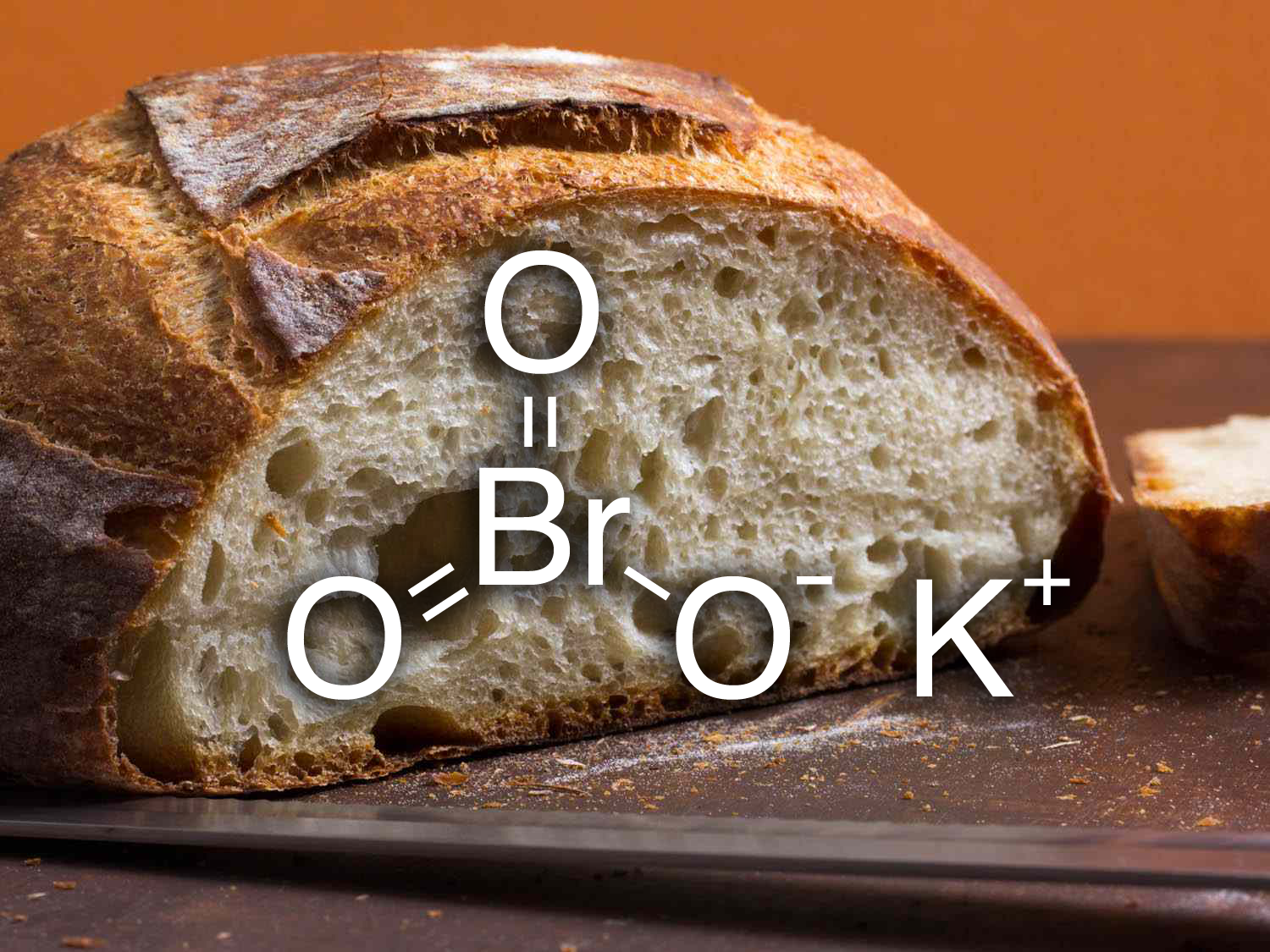 Bromato de potasio, veneno oculto en el pan