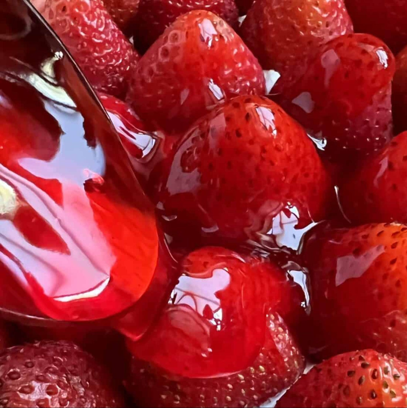 Relleno Strawberry Glaze EZ Squeeze 12/ lbs.