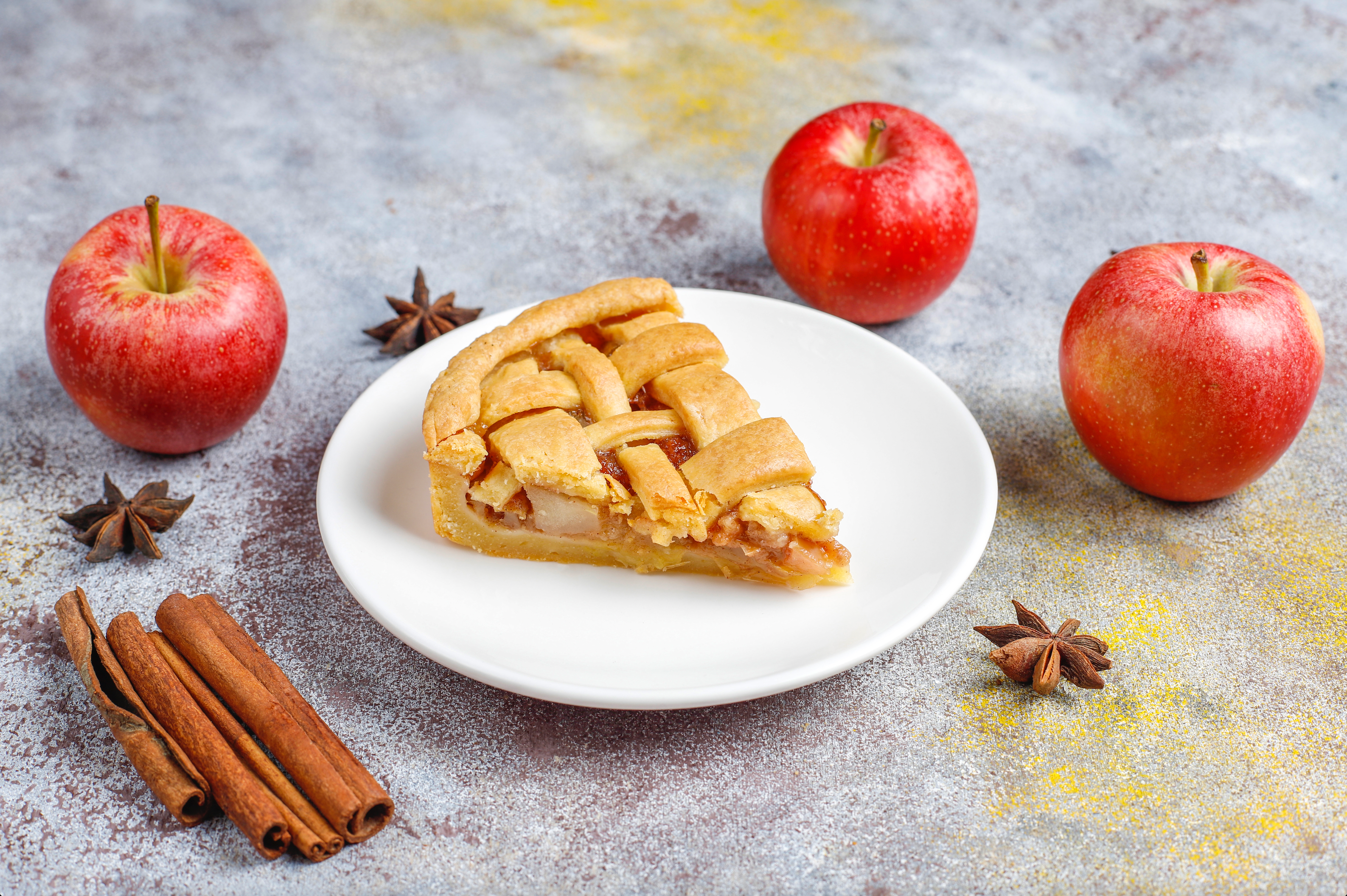 Table Talk - Pie de Manzana 8"